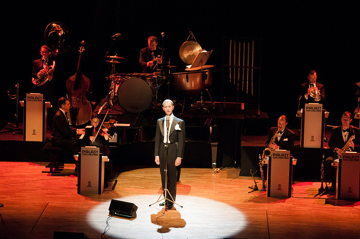 2011-09-10 - Max Raabe & Palast Orchester från Konserthuset, Stockholm