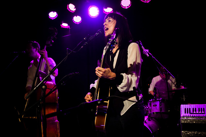2011-09-16 - Wendy McNeill från Guitars, Umeå