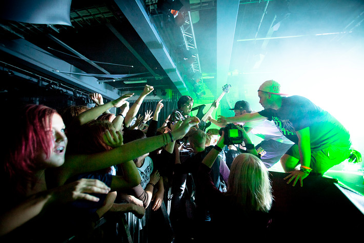 2011-09-18 - Enter Shikari från Brew House, Göteborg