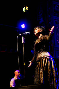 2011-10-02 - Amira Medunjanin från Berns, Stockholm