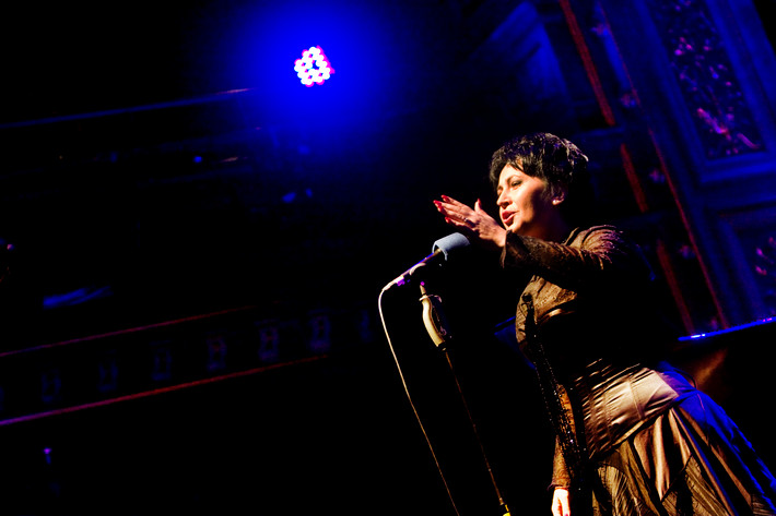 2011-10-02 - Amira Medunjanin från Berns, Stockholm