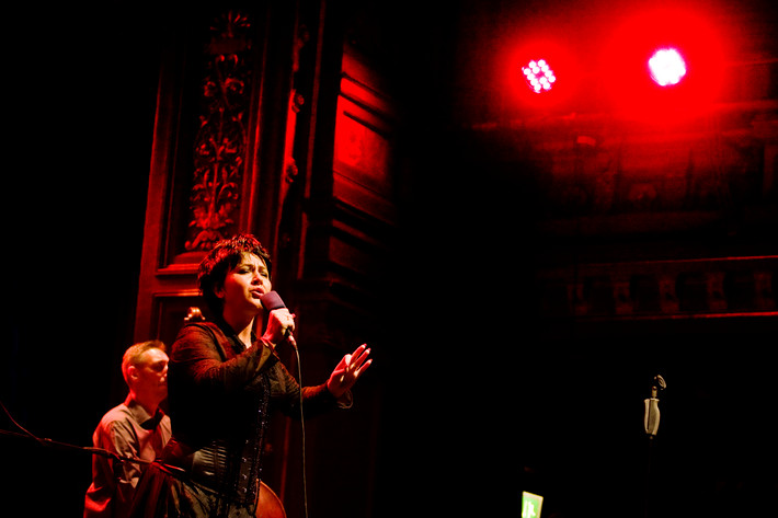 2011-10-02 - Amira Medunjanin från Berns, Stockholm