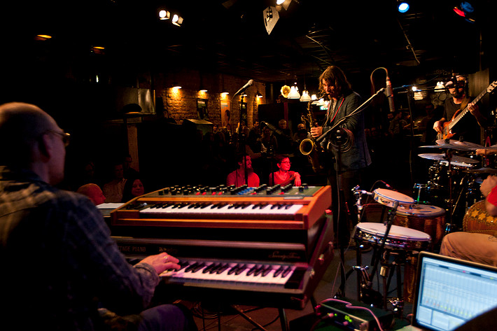 2011-10-18 - Ilhan Ersahin's Osyanbul Sessions m Bugge Wesseltoft från Fasching, Stockholm