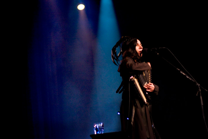 2011-10-21 - PJ Harvey från Filadelfiakyrkan, Stockholm
