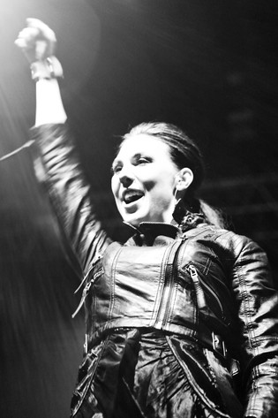 2011-10-28 - Amaranthe från Lisebergshallen, Göteborg