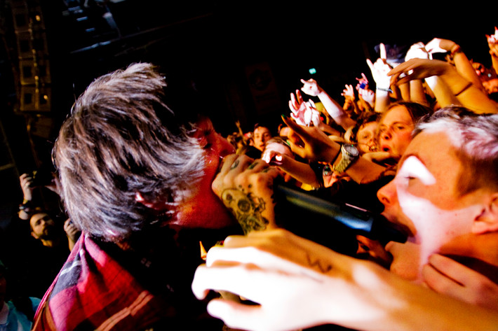 2011-11-03 - Bring Me The Horizon från Arenan, Stockholm