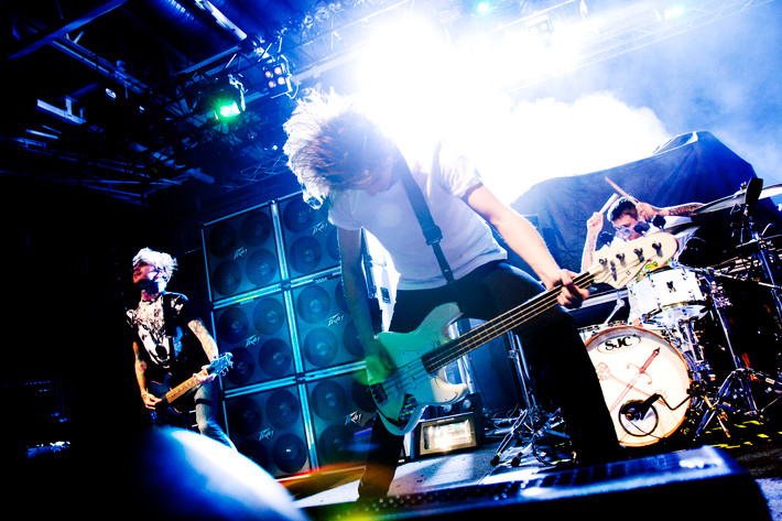 2011-11-03 - Bring Me The Horizon från Arenan, Stockholm