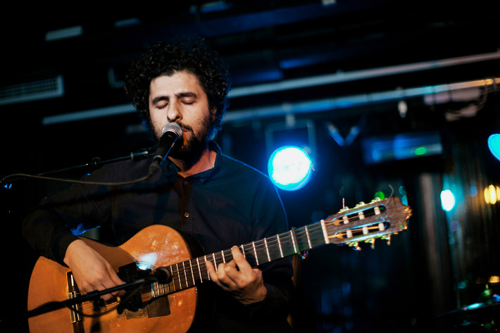 2011-11-11 - José González från Prisma, Örebro