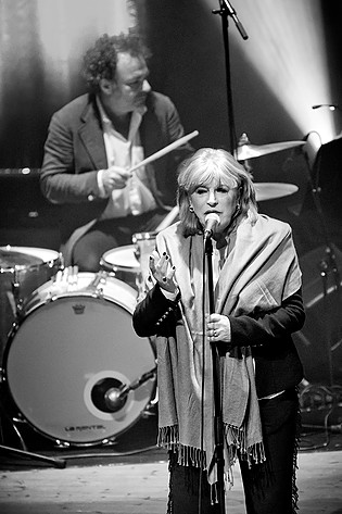 2011-11-12 - Marianne Faithfull från Vara Konserthus, Vara
