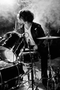 2011-11-17 - Bass Drum Of Death från ISC Club, Bern