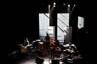 2011-11-24 - Jonathan Johansson från Södra Teatern, Stockholm