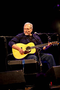 2011-12-04 - Jorma Kaukonen från Göta Källare, Stockholm