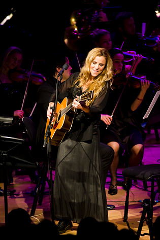 2011-12-15 - Lisa Miskovsky från Norrlands Operan, Umeå