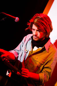 2011-12-15 - Väärt från Guitars, Umeå
