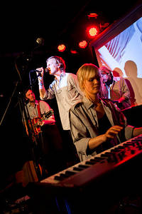 2011-12-15 - Väärt från Guitars, Umeå
