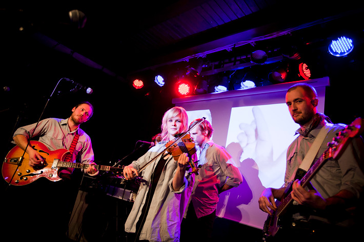 2011-12-15 - Väärt från Guitars, Umeå