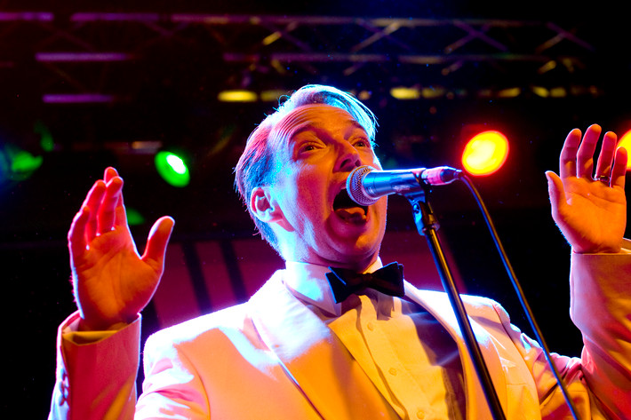 2012-01-06 - Ray Collins Hot Club från Debaser Medis, Stockholm