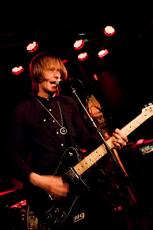 2012-01-13 - Invasionen från Guitars, Umeå