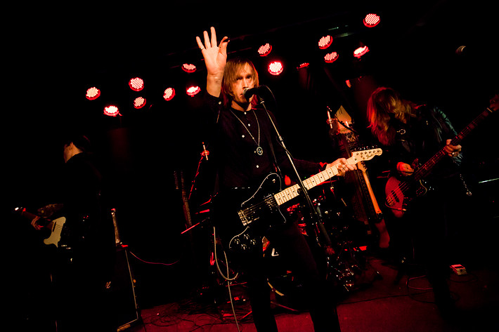 2012-01-13 - Invasionen från Guitars, Umeå