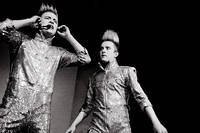 2012-01-24 - Jedward från Brew House, Göteborg
