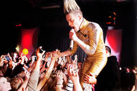 2012-01-24 - Jedward från Brew House, Göteborg