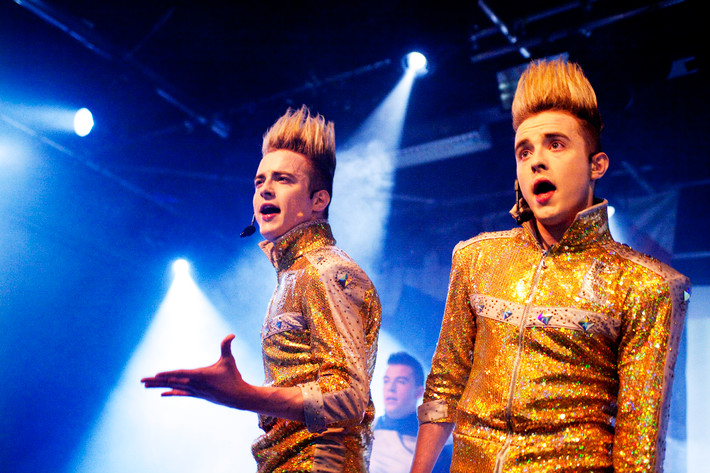 2012-01-24 - Jedward från Brew House, Göteborg