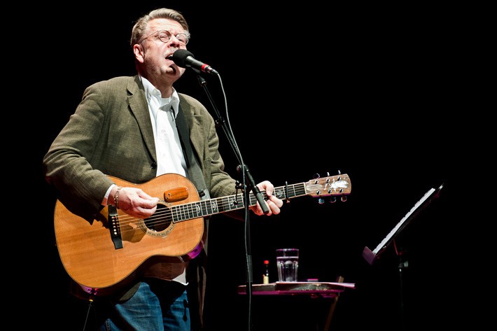 2012-02-08 - Mikael Wiehe från Växjö konserthus, Växjö