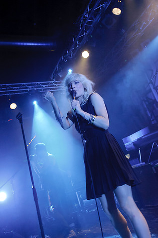 2012-02-13 - The Sounds från Kulturfabrik Kofmehl, Solothurn