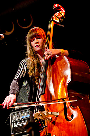 2012-02-16 - Thea Hjelmeland från ByLarm, Oslo