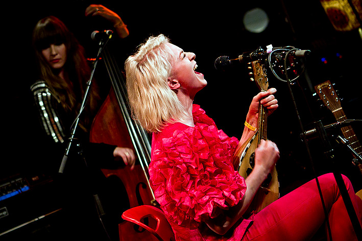 2012-02-16 - Thea Hjelmeland från ByLarm, Oslo