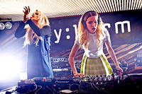 2012-02-18 - Rebecca & Fiona från ByLarm, Oslo