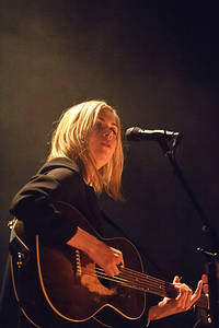 2012-02-25 - Anna Ternheim från Bierhübeli, Bern