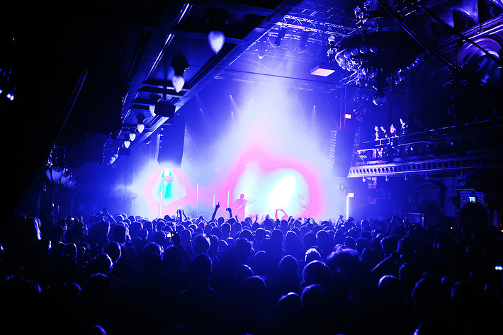 2012-02-25 - M83 från Berns, Stockholm