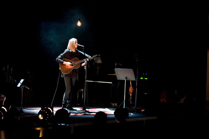 2012-02-28 - Anna Ternheim från Växjö konserthus, Växjö