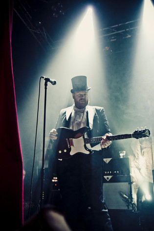2012-03-31 - The Hives från Debaser Medis, Stockholm