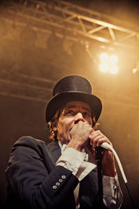 2012-03-31 - The Hives från Debaser Medis, Stockholm