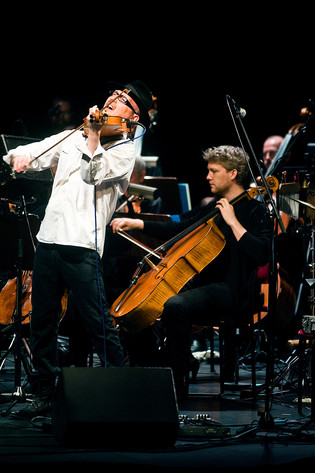 2012-04-12 - Kroke & Västerås Sinfonietta från Södra Teatern, Stockholm