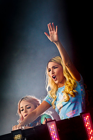 2012-05-30 - Rebecca & Fiona från Liseberg, Göteborg