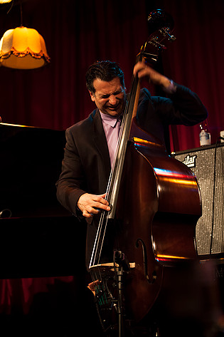 2012-05-31 - John Patitucci, Jon Cowherd & Adam Cruz från Fasching, Stockholm
