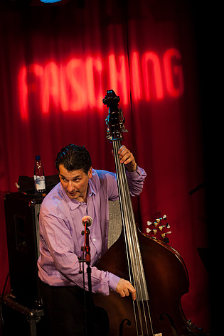 2012-05-31 - John Patitucci, Jon Cowherd & Adam Cruz från Fasching, Stockholm