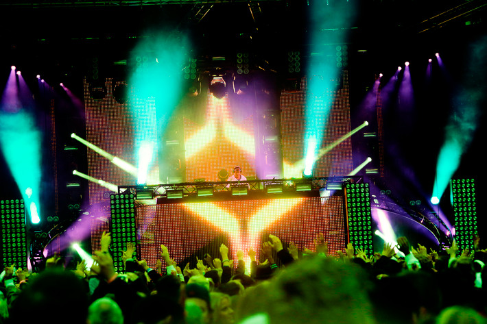 2012-06-01 - Avicii från Söderstadion, Stockholm