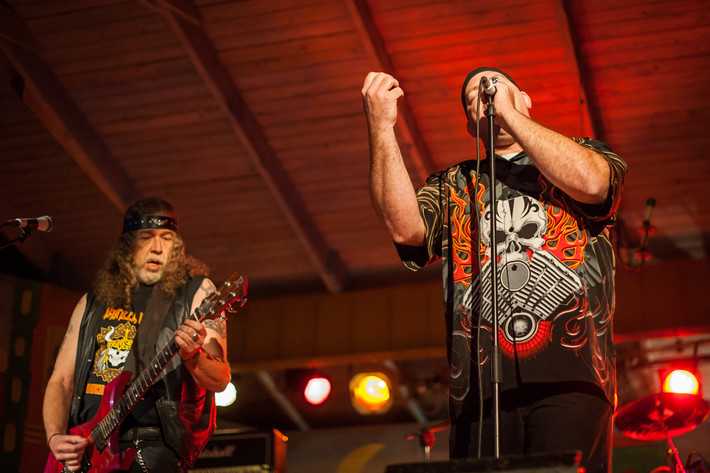 2012-06-02 - Manilla road från Muskelrock, Alvesta