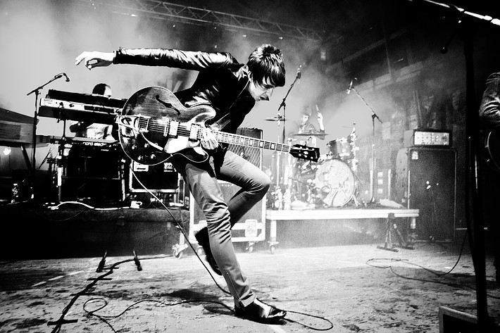 2012-06-14 - Miles Kane från Hultsfredsfestivalen, Hultsfred