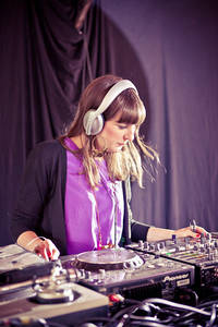 2012-06-14 - Emma Bates från Hultsfredsfestivalen, Hultsfred