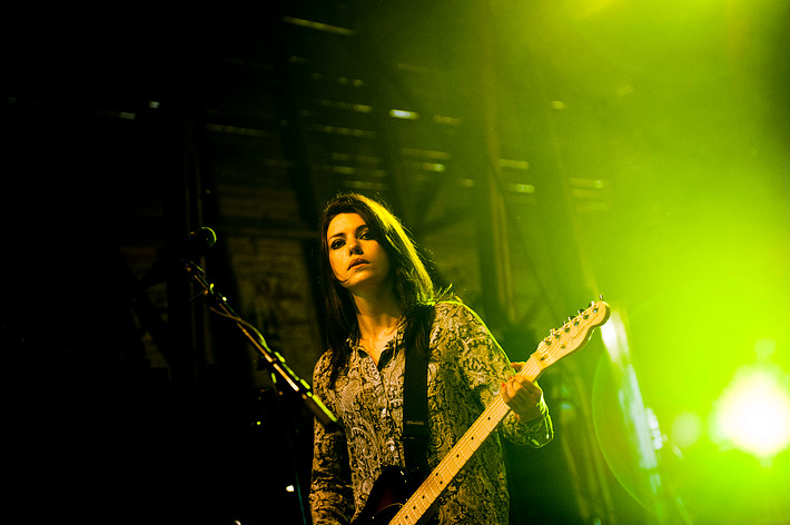 2012-06-14 - Blood red shoes från Hultsfredsfestivalen, Hultsfred