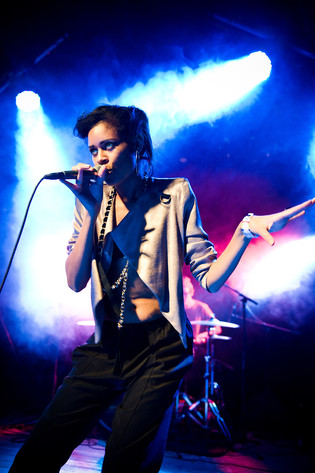 2012-06-15 - Alunageorge från Hultsfredsfestivalen, Hultsfred