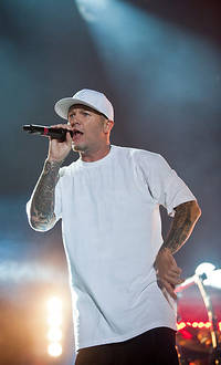 2012-06-15 - Limp Bizkit från Greenfield Festival, Interlaken
