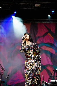 2012-06-16 - Bat For Lashes från Hultsfredsfestivalen, Hultsfred