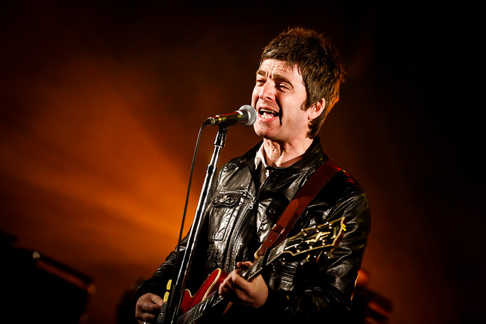 2012-06-16 - Noel Gallagher's High Flying Birds från Hultsfredsfestivalen, Hultsfred