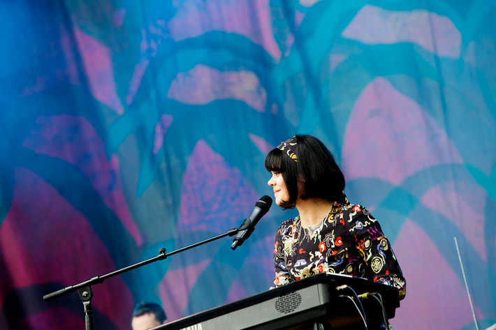 2012-06-16 - Bat For Lashes från Hultsfredsfestivalen, Hultsfred